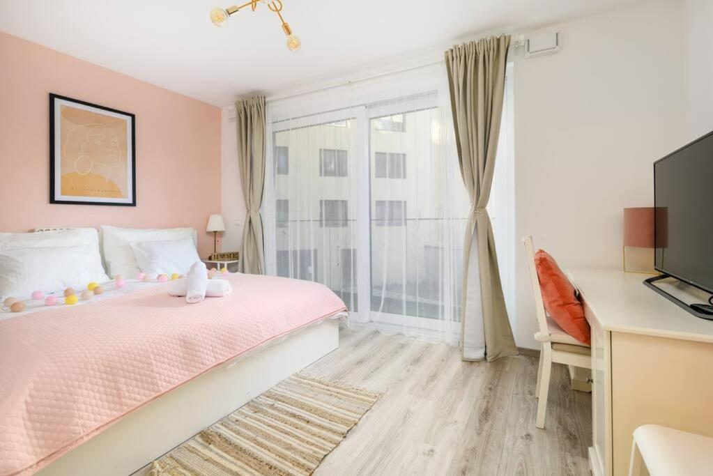 B104 - Liberty Bridge Lovely Home With Free Parking Budapest Esterno foto