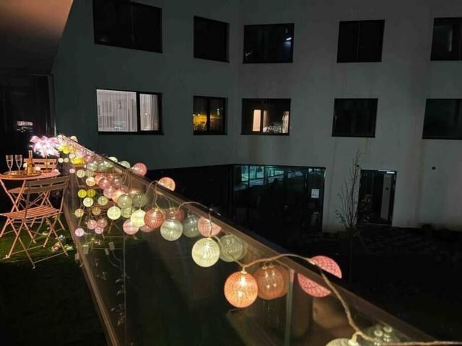 B104 - Liberty Bridge Lovely Home With Free Parking Budapest Esterno foto