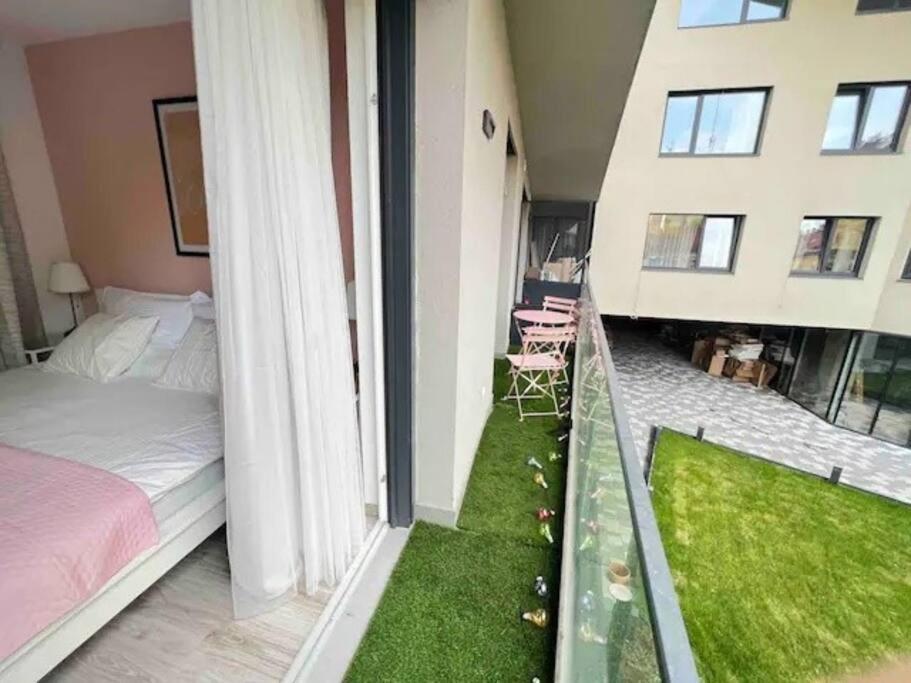 B104 - Liberty Bridge Lovely Home With Free Parking Budapest Esterno foto