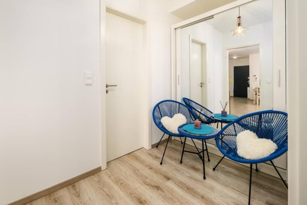 B104 - Liberty Bridge Lovely Home With Free Parking Budapest Esterno foto